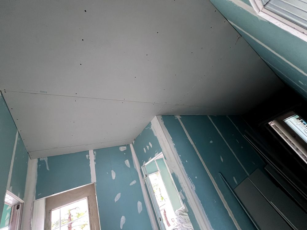 Divisórias e teto em pladur numa remodelação